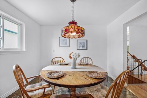 Photo 12 at 121 Twyn Rivers Drive, Rougemount, Pickering