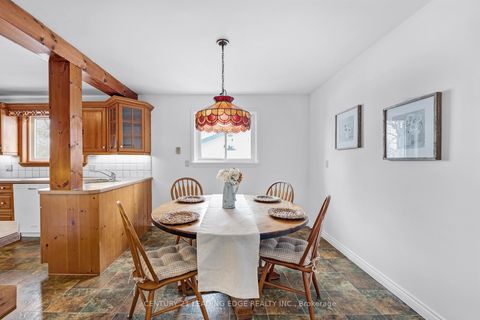 Photo 14 at 121 Twyn Rivers Drive, Rougemount, Pickering