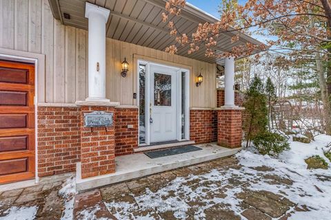 Photo 18 at 121 Twyn Rivers Drive, Rougemount, Pickering