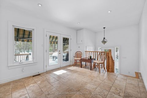 Photo 21 at 121 Twyn Rivers Drive, Rougemount, Pickering