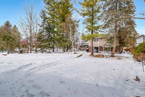 Photo 33 at 121 Twyn Rivers Drive, Rougemount, Pickering