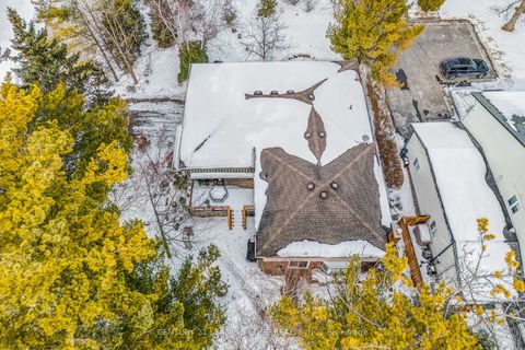 Photo 37 at 121 Twyn Rivers Drive, Rougemount, Pickering