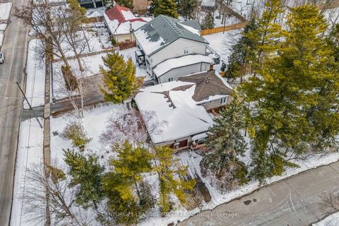 Photo 39 at 121 Twyn Rivers Drive, Rougemount, Pickering