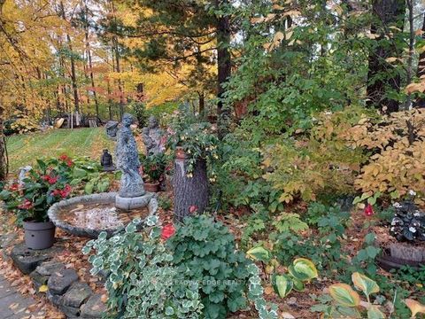 Photo 40 at 121 Twyn Rivers Drive, Rougemount, Pickering