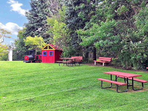 Photo 30 at 909 - 309 Major Mackenzie Drive, Harding, Richmond Hill