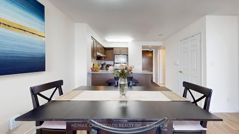 Photo 14 at 702 - 35 Hollywood Avenue, Willowdale East, Toronto