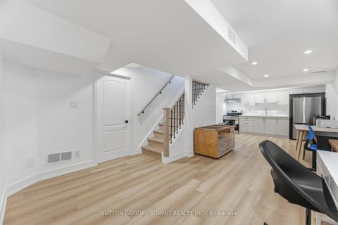 Photo 36 at 72 Ravineview Drive, Rural Vaughan, Vaughan