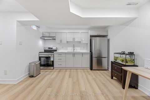 Photo 39 at 72 Ravineview Drive, Rural Vaughan, Vaughan