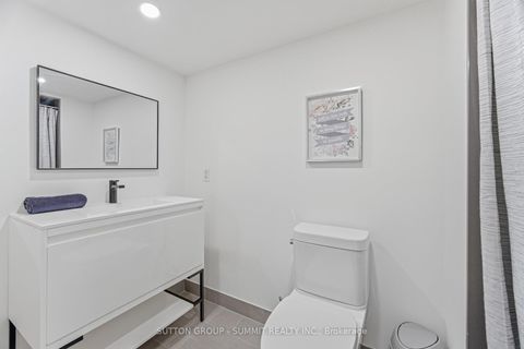 Photo 46 at 72 Ravineview Drive, Rural Vaughan, Vaughan