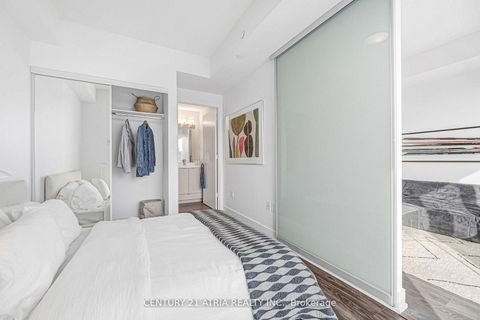 Photo 10 at 3209 - 89 McGill Street, Yonge Corridor, Toronto