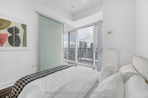 Photo 12 at 3209 - 89 McGill Street, Yonge Corridor, Toronto