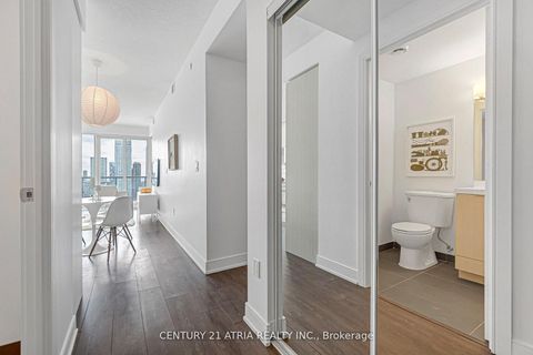 Photo 16 at 3209 - 89 McGill Street, Yonge Corridor, Toronto