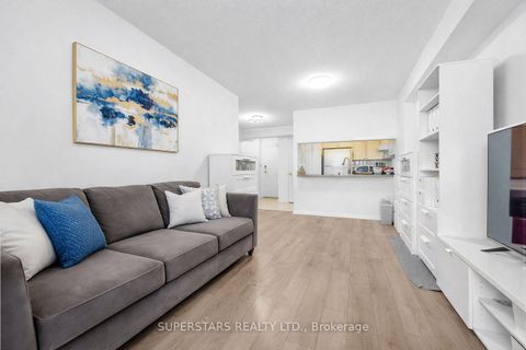 Photo 12 at 1509 - 8 Hillcrest Avenue, Willowdale East, Toronto