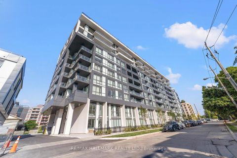 Photo 1 at 708 - 6 Greenbriar Road, Bayview Village, Toronto