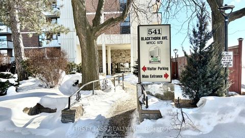 Photo 3 at 1415 - 541 Blackthorn Avenue, Eglinton West, Toronto