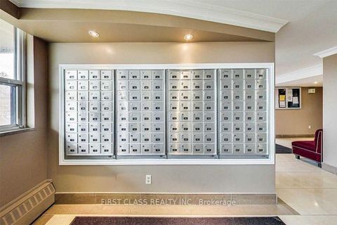 Photo 8 at 1415 - 541 Blackthorn Avenue, Eglinton West, Toronto