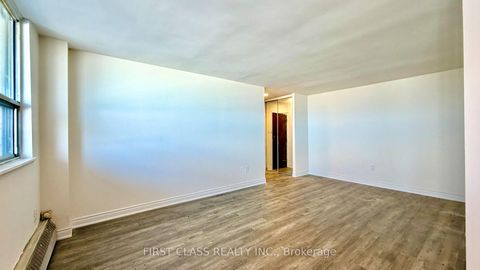 Photo 14 at 1415 - 541 Blackthorn Avenue, Eglinton West, Toronto