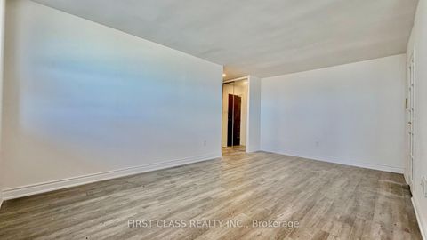 Photo 15 at 1415 - 541 Blackthorn Avenue, Eglinton West, Toronto