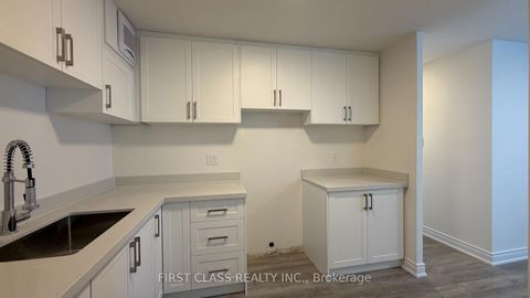 Photo 20 at 1415 - 541 Blackthorn Avenue, Eglinton West, Toronto