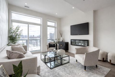 Photo 3 at 17 Innes Avenue, Davenport, Toronto