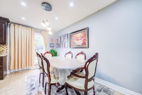 Photo 12 at 29 - 1730 Albion Road, Clairville, Toronto