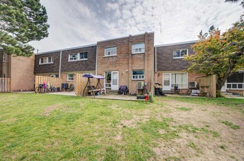 Photo 33 at 29 - 1730 Albion Road, Clairville, Toronto