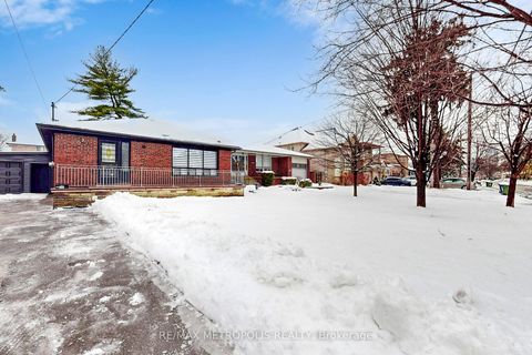 Photo 0 at 20 Knox Avenue, Humber Summit, Toronto