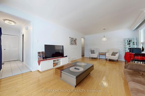 Photo 9 at 20 Knox Avenue, Humber Summit, Toronto