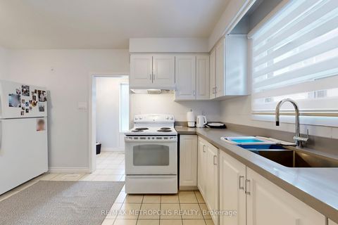 Photo 14 at 20 Knox Avenue, Humber Summit, Toronto