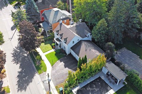 Photo 5 at 88 Wells Street, Aurora Village, Aurora