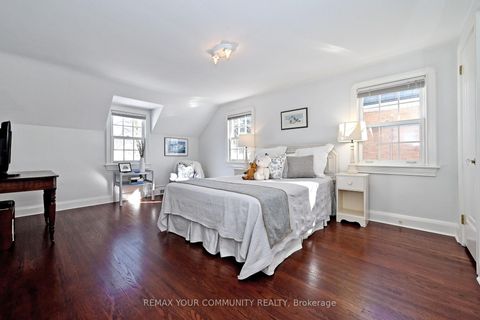 Photo 17 at 88 Wells Street, Aurora Village, Aurora