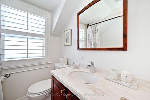 Photo 20 at 88 Wells Street, Aurora Village, Aurora