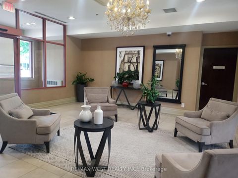 Photo 2 at 522 - 27 Rean Drive, Bayview Village, Toronto