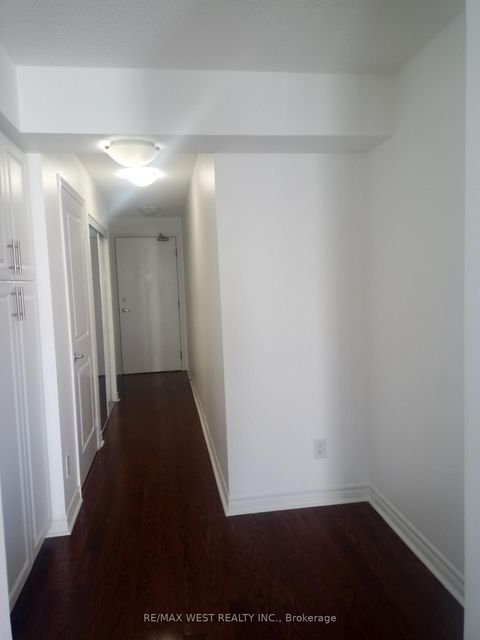 Photo 5 at 522 - 27 Rean Drive, Bayview Village, Toronto