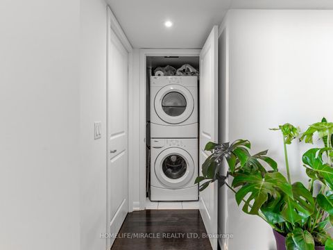 Photo 19 at 1606 - 215 Sherway Gardens Road, City Centre West, Toronto