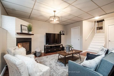 Photo 4 at 68 Overbank Drive, McLaughlin, Oshawa