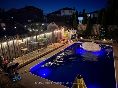 Photo 14 at 68 Overbank Drive, McLaughlin, Oshawa