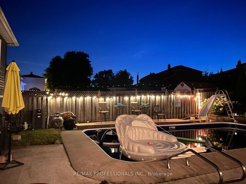 Photo 15 at 68 Overbank Drive, McLaughlin, Oshawa