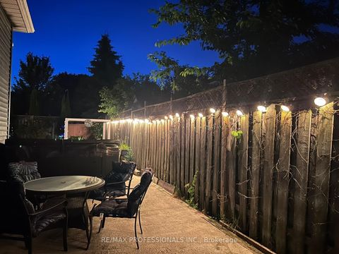 Photo 16 at 68 Overbank Drive, McLaughlin, Oshawa