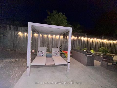 Photo 17 at 68 Overbank Drive, McLaughlin, Oshawa