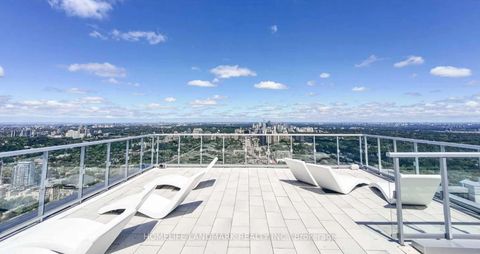 Photo 12 at 2008 - 1 Yorkville Avenue, Annex, Toronto