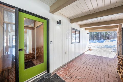 Photo 5 at 224 Mccrea Drive, Stayner, Clearview