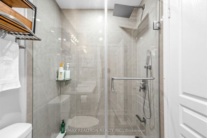 Photo 27 at 21 Rennie Avenue, Box Grove, Markham