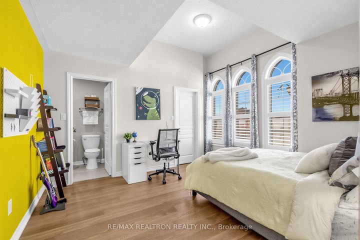 Photo 28 at 21 Rennie Avenue, Box Grove, Markham