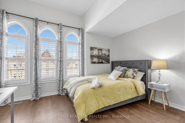 Photo 29 at 21 Rennie Avenue, Box Grove, Markham