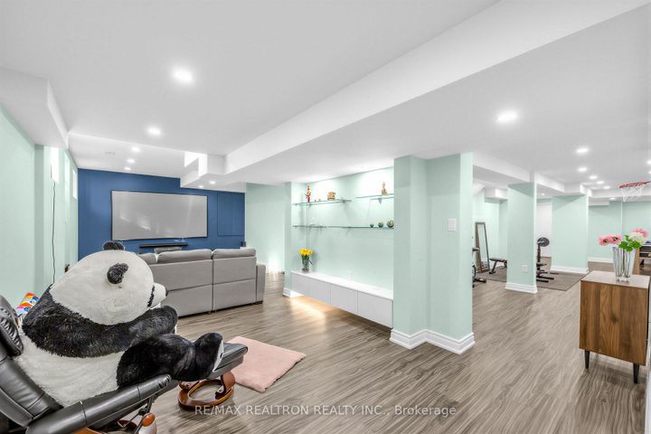 Photo 39 at 21 Rennie Avenue, Box Grove, Markham