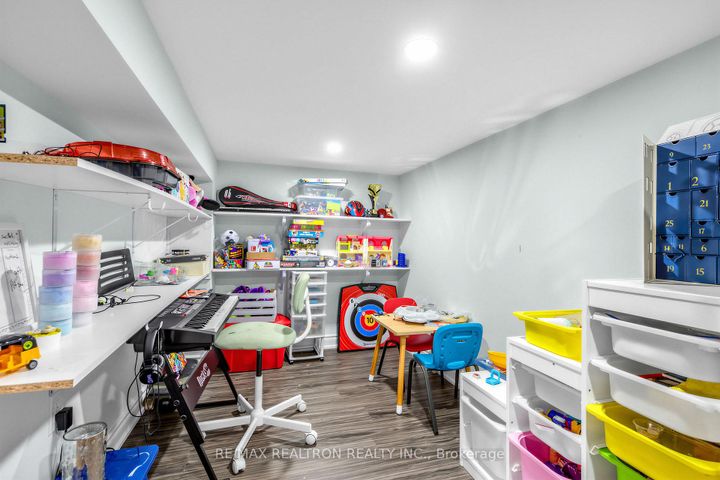 Photo 45 at 21 Rennie Avenue, Box Grove, Markham