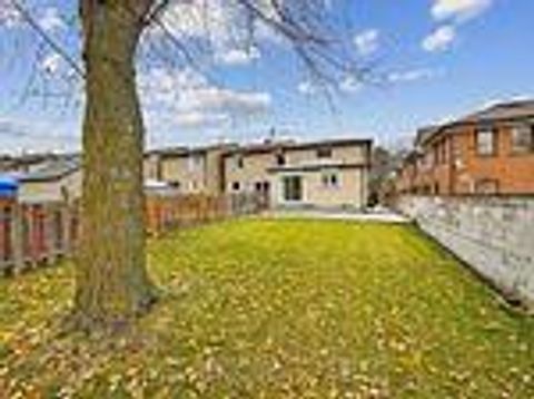 Photo 30 at 214 B0RROWS ST Street W, Lakeview Estates, Vaughan