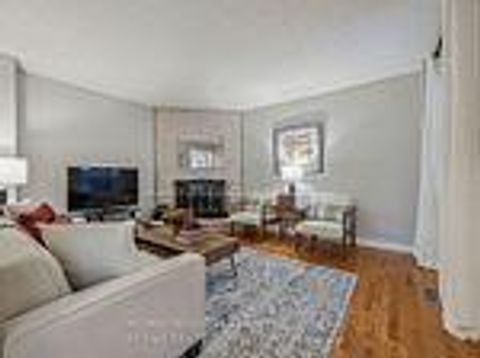 Photo 33 at 214 B0RROWS ST Street W, Lakeview Estates, Vaughan