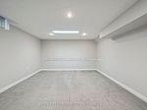 Photo 39 at 214 B0RROWS ST Street W, Lakeview Estates, Vaughan